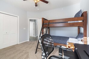 Condo, Multiple Beds, Balcony, Golf View (StoneBridge Escape) | 3 bedrooms, individually decorated, individually furnished, desk - Stonebridge Escape Sleeps 8! (Branson West)