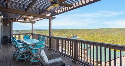 Luxury Penthouse - Amazing Views! Near Sdc!