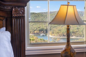 Interior - Luxury Penthouse - Amazing Views! Near Sdc! (Branson)