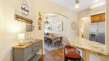 Condo, Multiple Beds, Patio, Mountain View (Luxury Penthouse) | Dining