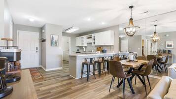 Condo, Multiple Beds, Patio, Pool View (Pointe Royale Retreat) | Private kitchen | Fridge, microwave, oven, stovetop