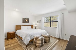 Apartment, Mehrere Betten, Terrasse, Blick auf den Golfplatz (Royal Ridge)