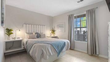 Condo, 1 Queen Bed with Sofa bed, Balcony, Mountain View (Branson Golfers Nook) | 1 bedroom, individually decorated, individually furnished, bed sheets