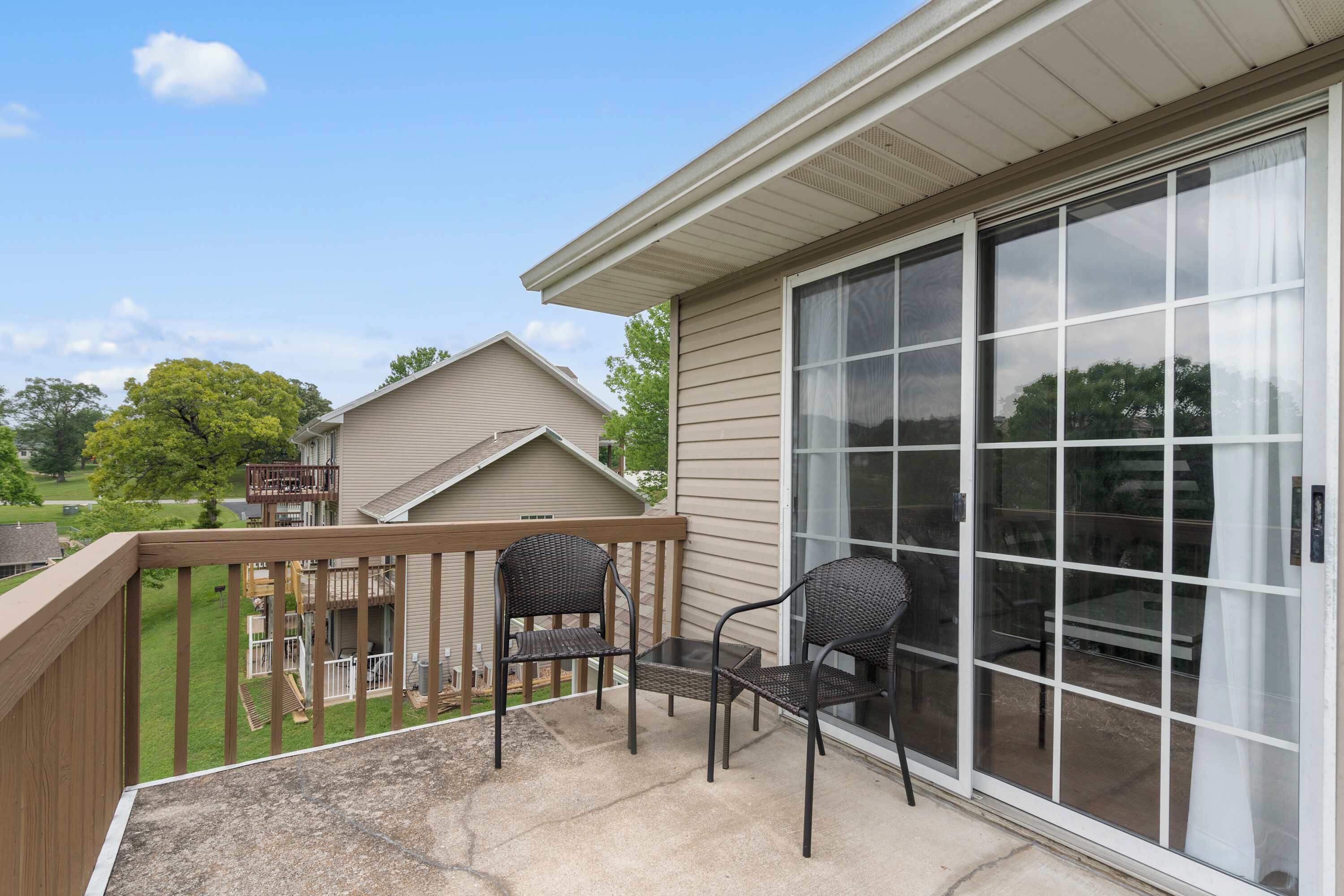 Condo, Multiple Beds, Balcony (Pondside Paradise Retreat) | Property grounds