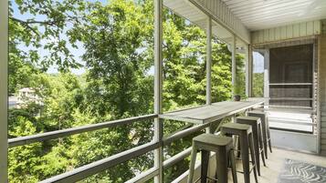 Condo, Multiple Beds, Balcony (Lakeside Bliss Retreat ) | Outdoor dining