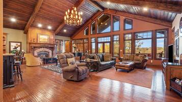 House, Multiple Beds, Patio, Mountain View (Rock Canyon Trio) | Living area