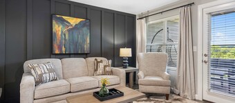 Earl Grey Escape - Chic 3 Bdr!