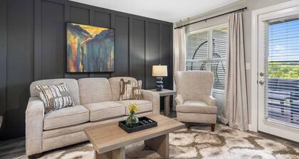 Earl Grey Escape - Chic 3 Bdr!