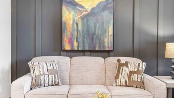 Condo, Multiple Beds, Balcony, Garden View (Earl Grey Escape ) | Living area | 42-inch flat-screen TV with digital channels