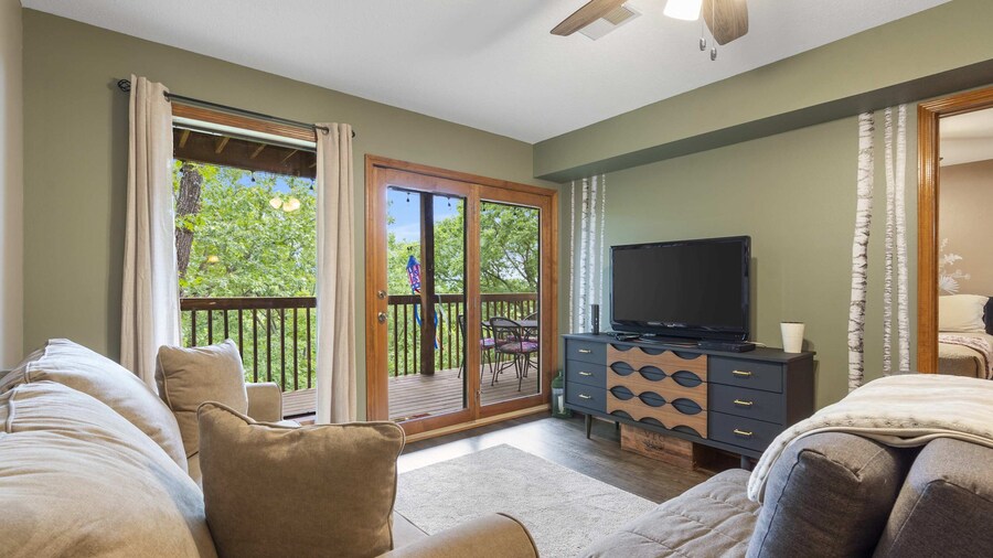 Vacay N Stay - Quiet Community Near Branson!