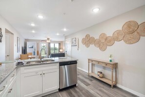 Condo, Multiple Beds, Patio, Mountain View (Branson Whirlwind Adventure) | Interior