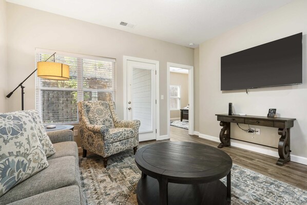 Condo, Multiple Beds, Patio, Garden View (Branson's Like Home Hideaway) | Living area