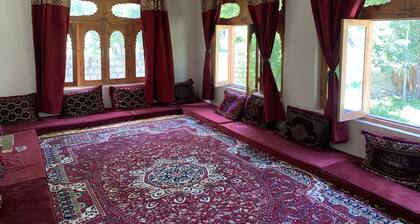 3-bedroom house near Skardu Airport with kitchen