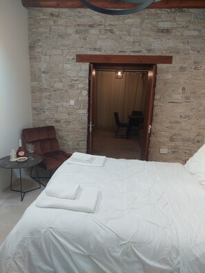 2 habitaciones, wifi y ropa de cama 