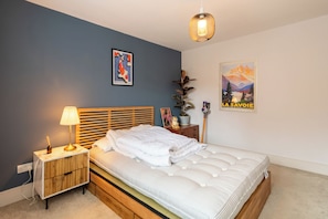 Room - Beautifully Designed 1BD Flat, Near Balham Station (Greater London)