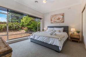 3 Schlafzimmer, Bügeleisen/Bügelbrett, WLAN, Bettwäsche
