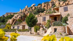 Exterior - Apartments with common swimming pool in Costa Paradiso (Trinità d'Agultu e Vignola)