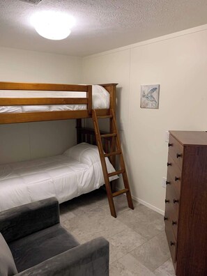 2 bedrooms, WiFi