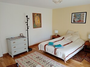 Individually decorated, individually furnished, free WiFi, bed sheets - Rose Garden Bayeux (Bayeux)