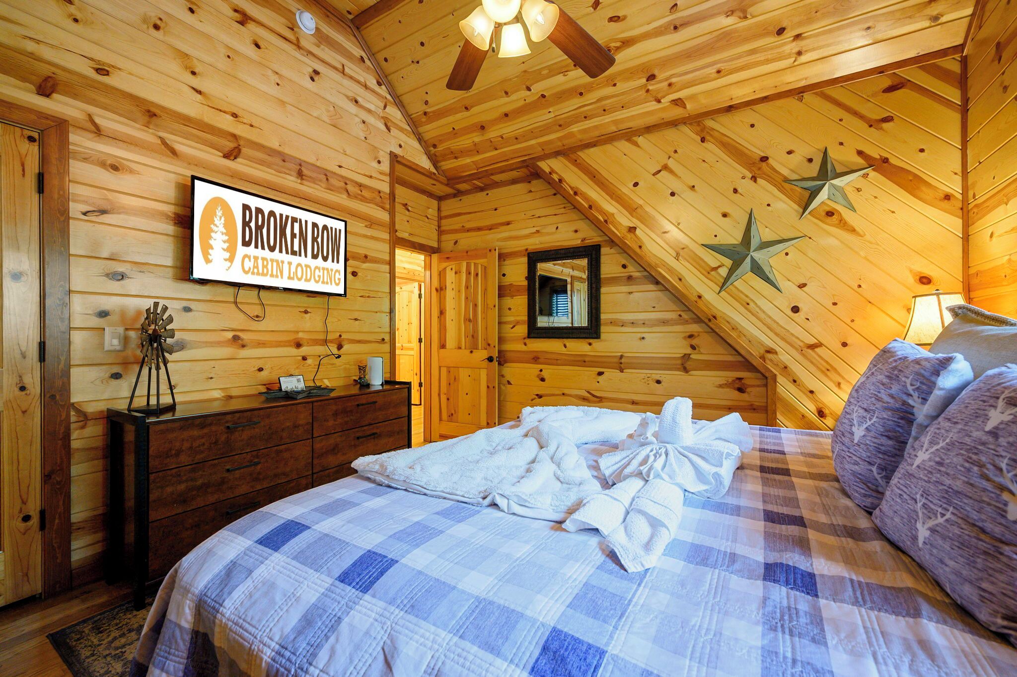 3 bedrooms, desk, free WiFi, bed sheets
