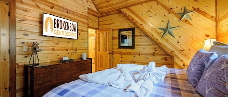 3 bedrooms, desk, free WiFi, bed sheets