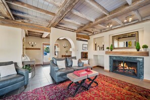 Property amenity - Afton Mountain Vineyards (Afton)