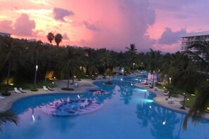 Pool - Seibal Luxury Condo & Vidanta Membership (Nuevo Vallarta)