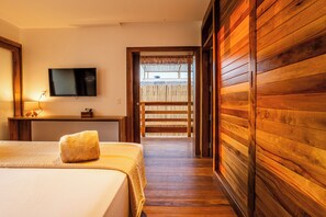 Két bảo mật tại phòng, bàn ủi/dụng cụ ủi quần áo 