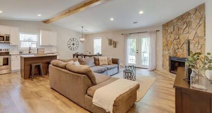 Cozy 3-bedroom Ranch Retreat with 2 Baths, WiFi, Garage, and Fenced Backyard