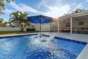 Outdoor pool, a heated pool