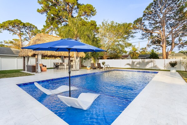 Outdoor pool, a heated pool