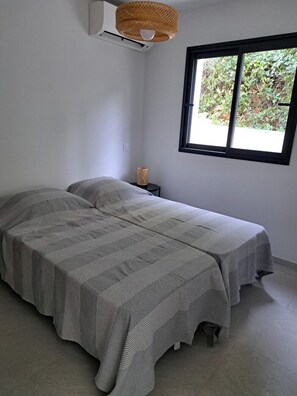 2 Schlafzimmer, Bügeleisen/Bügelbrett, kostenloses WLAN