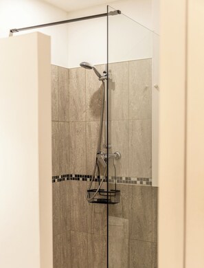 Dusche, Haartrockner