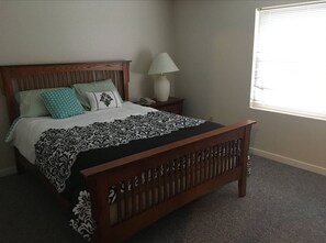 2 bedrooms, WiFi, bed sheets