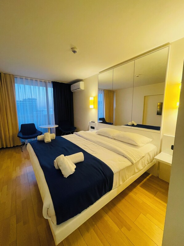 1 bedroom, iron/ironing board, WiFi, bed sheets