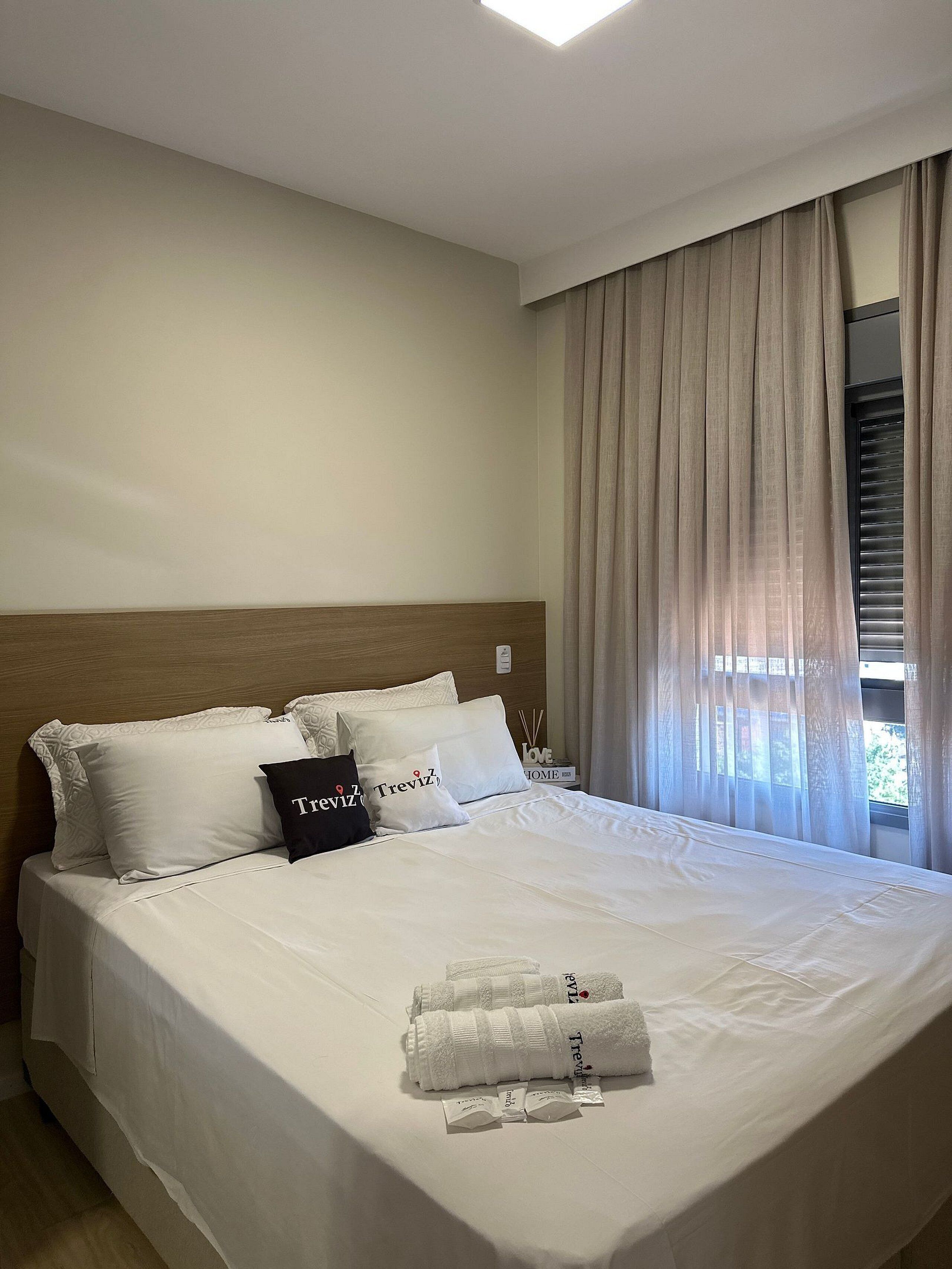 Comfort Studio | Laptop workspace, free WiFi