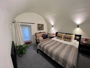 1 camera, ferro/asse da stiro, culla da viaggio, Wi-Fi