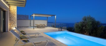 Efxenia Villas-Villa Luna