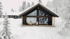 Hytte - 5 soveværelser - handicapvenligt - terrasse | Terrasse/gårdhave