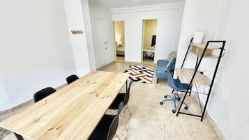 Apartemen Basic | Ruang makan