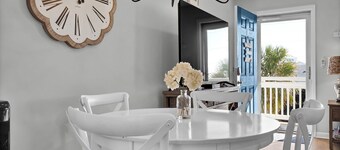 Perfect Surf City Stay: Walk to Beach, Dining, & Fun