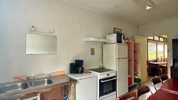 Basic Shared Dormitory, Mountain View