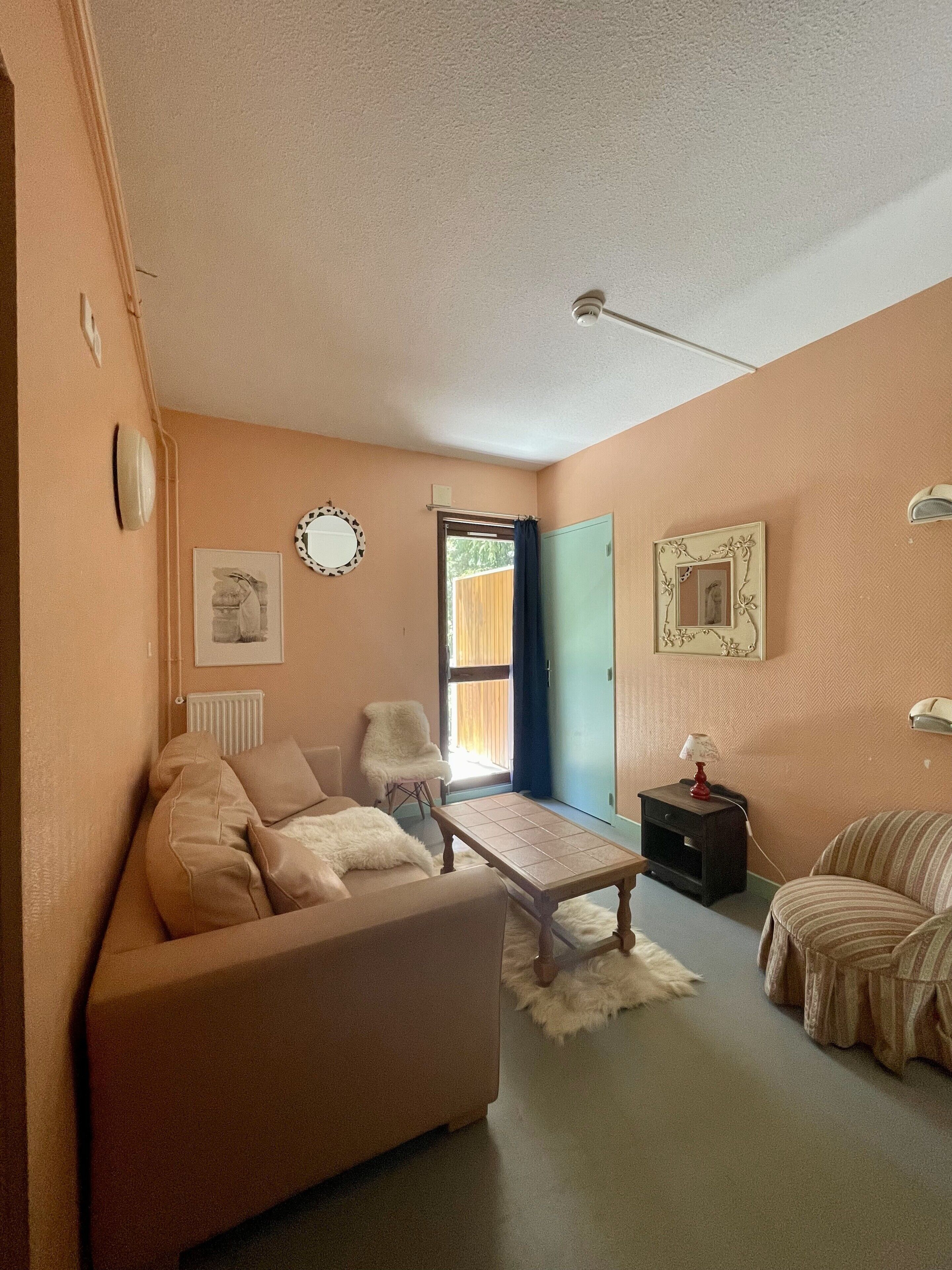 Basic Apartment, Mountain View