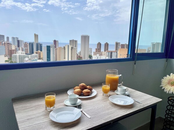 Dining - Two bedroom apartment at Kennedy 1 (Benidorm)