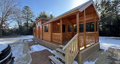 2-bedroom cabin in Warrens with AC. Access to ATV and snowmobile trails.