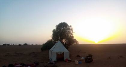 4-bedroom campground in charming Mhamid with WiFi