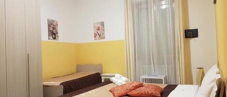 2 habitaciones y ropa de cama