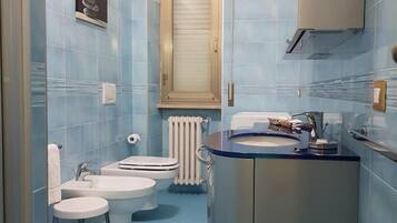 Haartrockner, Handtücher