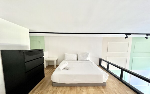 1 chambre, fer et planche à repasser, Wi-Fi, draps fournis