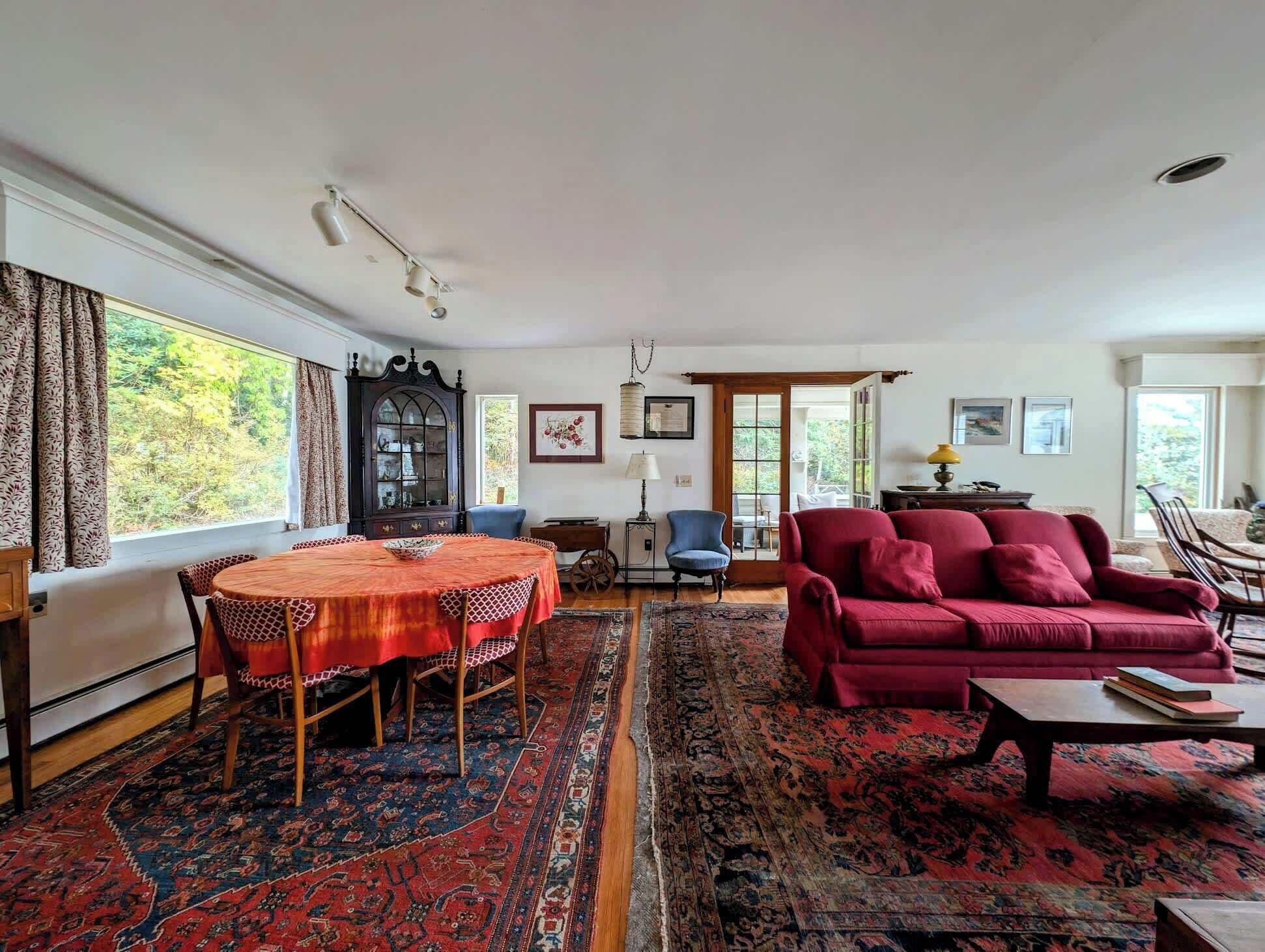 TV, fireplace, books, offices